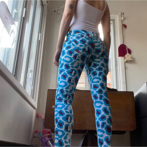 Coogi animal print jeans - Picture 3 of 5